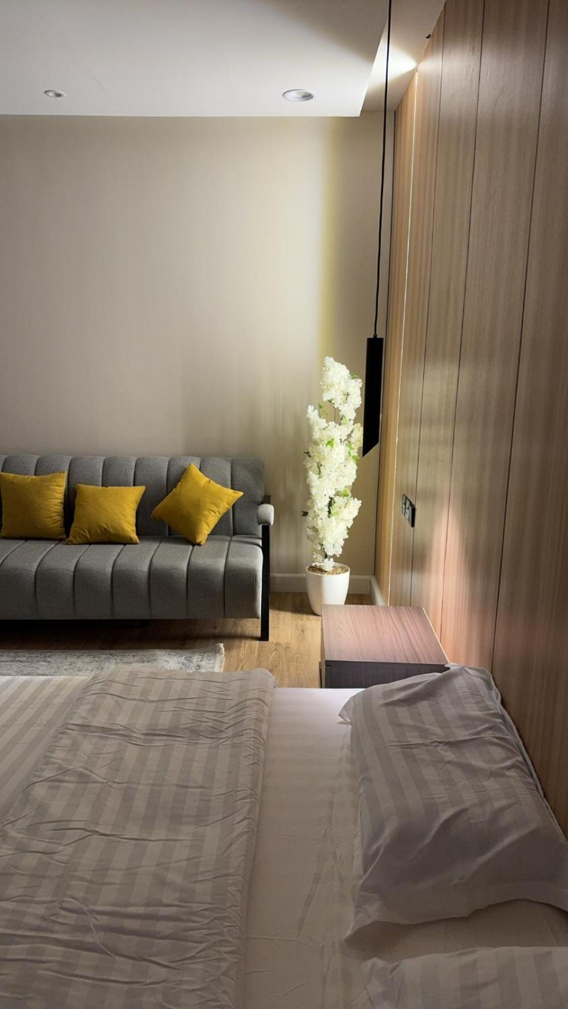 Apartment Almubarkiah *